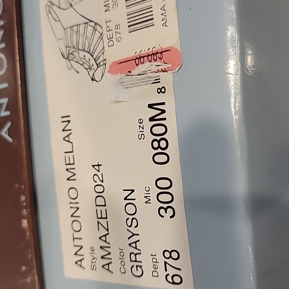 Purchased Sandals at Dillards and are Antonio Melani. Sandals are Sz 8. - Picture 6 of 6